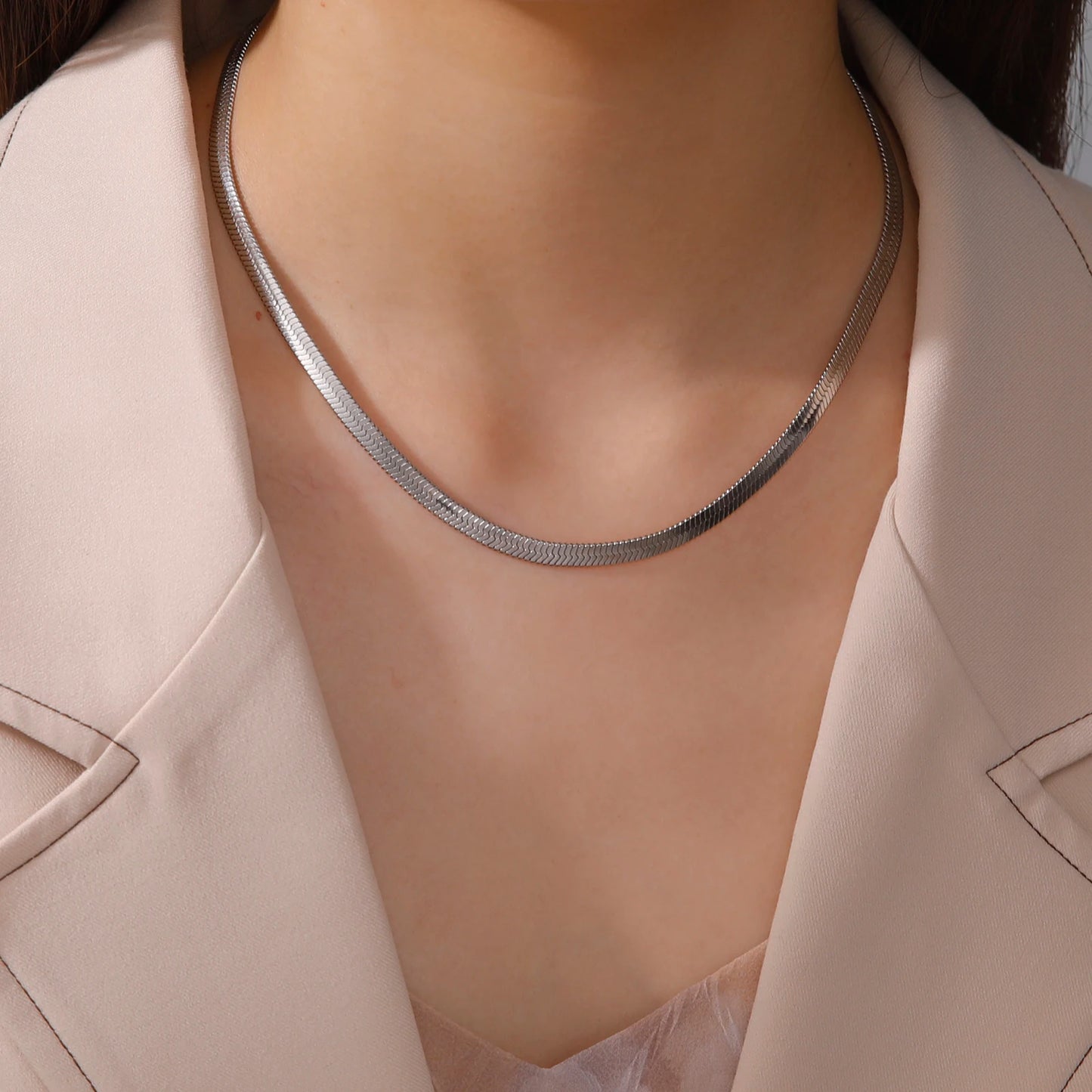 Elegant Gold Herringbone Snake Necklace™
